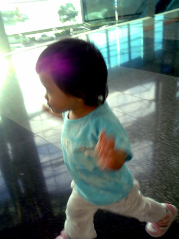 gal/1 Year and 7 Months Old/P1000922.jpg